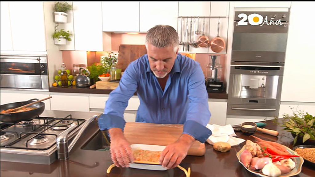 Canal Cocina [cable] - Nueva mosca 20 años con 'Más recetas de Paul Hollywood' Ep. 4 2018-04-09-17h34m15s852(compr).jpg