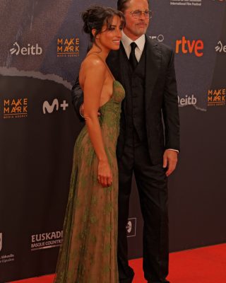 74SSIFF-En-el-corazon-de-la-bestia-Alfombra-roja-05