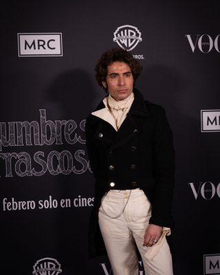 Alfombra-roja-de-Cumbres-Borrascosas-09