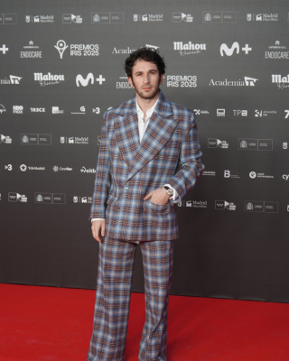 Alfombra-Roja-de-los-Premios-Iris-2025-011