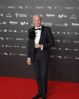 Alfombra-Roja-de-los-Premios-Iris-2025-024