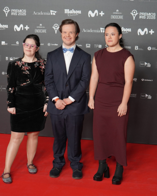 Alfombra-Roja-de-los-Premios-Iris-2025-033