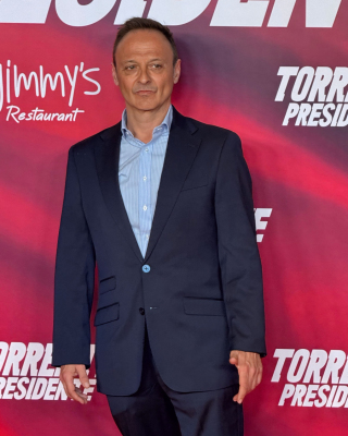 Alfombra-roja-de-Torrente-Presidente-69