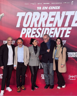 Alfombra-roja-de-Torrente-Presidente-75