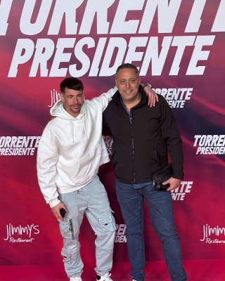 Alfombra-roja-de-Torrente-Presidente-77
