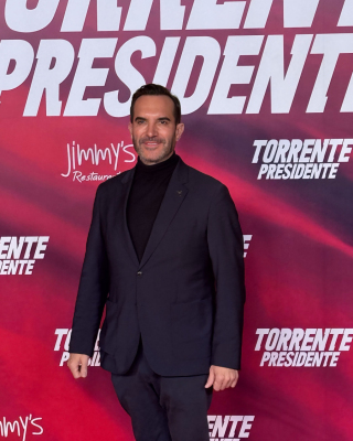 Alfombra-roja-de-Torrente-Presidente-78