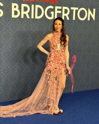 Baile-de-mascaras-de-Los-Bridgerton-042