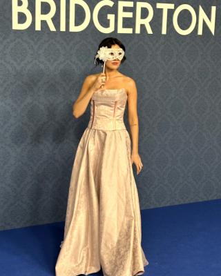 Baile-de-mascaras-de-Los-Bridgerton-061