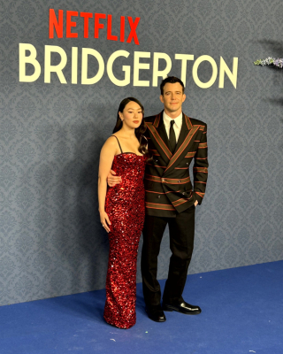 Baile-de-mascaras-de-Los-Bridgerton-104