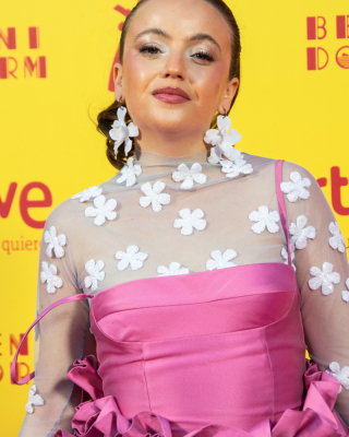Benidorm-Fest-2026-Alfombra-fucsia-10