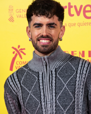 Benidorm-Fest-2026-Alfombra-fucsia-20