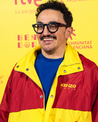 Benidorm-Fest-2026-Alfombra-fucsia-36
