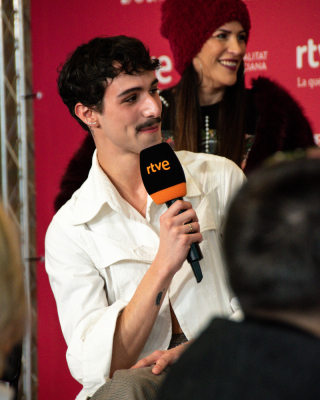 2_Benidorm-Fest-2026-Rueda-de-prensa-de-los-18-artistas-05