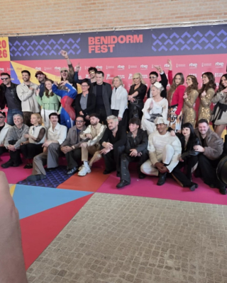 Benidorm-Fest-2026-Rueda-de-prensa-de-los-18-artistas-32
