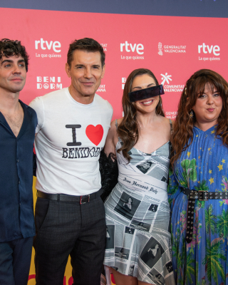 Benidorm-Fest-2026-Rueda-de-prensa-de-los-presentadores-05