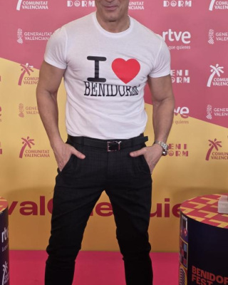 Benidorm-Fest-2026-Rueda-de-prensa-de-los-presentadores-10