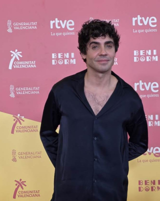 Benidorm-Fest-2026-Rueda-de-prensa-de-los-presentadores-13