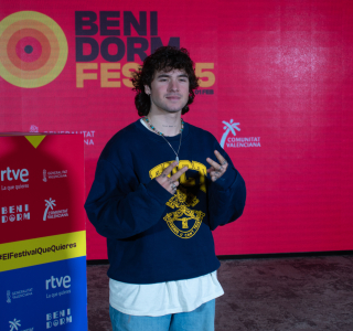 Encuentro-participantes-anteriores-ediciones-del-Benidorm-Fest-02