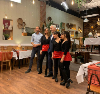 ‘First-Dates-celebra-2.000-programas-en-Cuatro-15