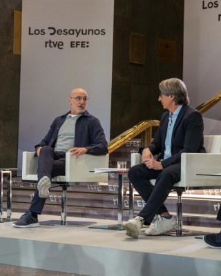 Luis-de-la-Fuente-en-Los-Desayunos-de-RTVE-y-la-Agencia-EFE-17
