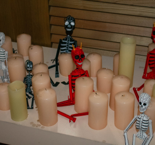 Pase-especial-de-RTVE-al-altar-de-muertos-2025-13