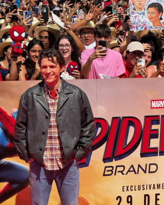 Photocall-con-Tom-Holland-por-el-debut-de-Espana-en-el-Mundial-06