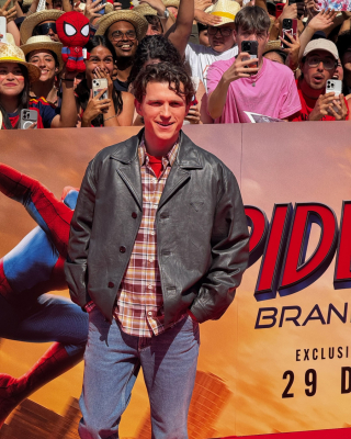 Photocall-con-Tom-Holland-por-el-debut-de-Espana-en-el-Mundial-07