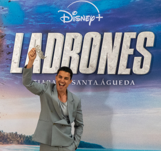 Photocall-de-Ladrones-La-tiara-de-santa-Agueda-17