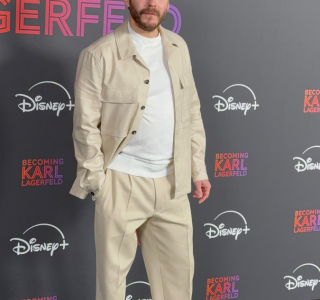 Photocall-de-presentacion-de-Becoming-Karl-Lagerfeld-04