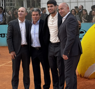 Photocall-de-presentacion-de-Carlos-Alcaraz-A-mi-manera-28