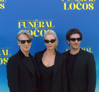 Photocall-de-Un-funeral-de-locos-02