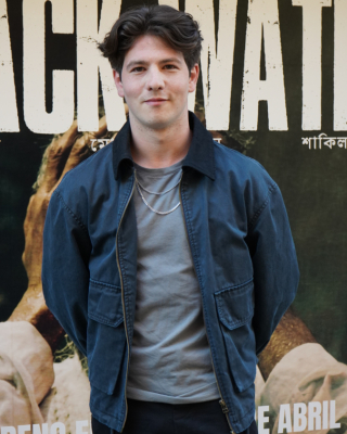 Preestreno-de-Black-Water-01