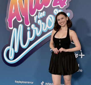 Premiere-de-Ayla-y-los-Mirror-35