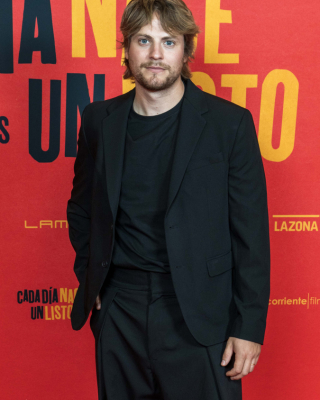 Premiere-de-Cada-dia-nace-un-listo-31