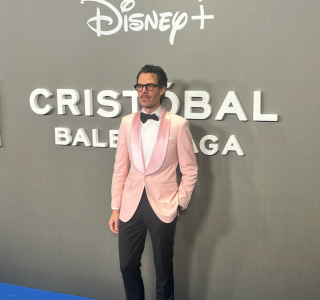 Premiere-de-Cristobal-Balenciaga-01