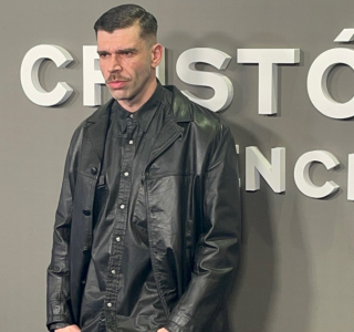 Premiere-de-Cristobal-Balenciaga-43