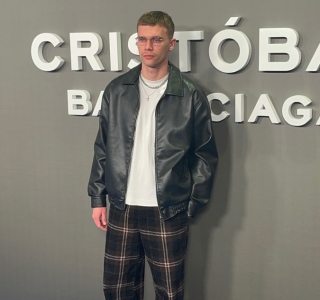 Premiere-de-Cristobal-Balenciaga-69