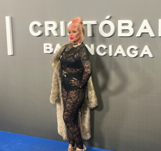 Premiere-de-Cristobal-Balenciaga-70