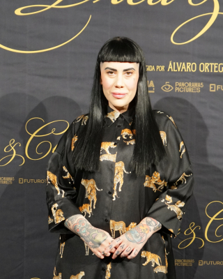 Premiere-de-Drea-y-Cloe-20