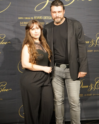 Premiere-de-Drea-y-Cloe-25