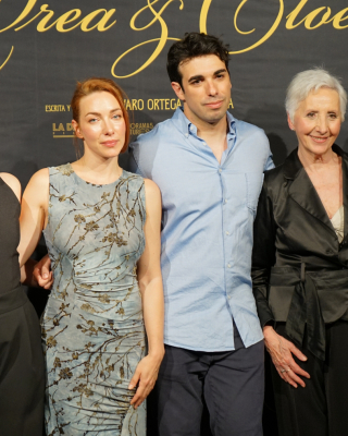 Premiere-de-Drea-y-Cloe-82