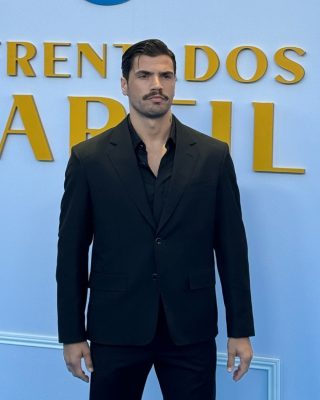 Premiere-de-Enfrentados-Marfil-56