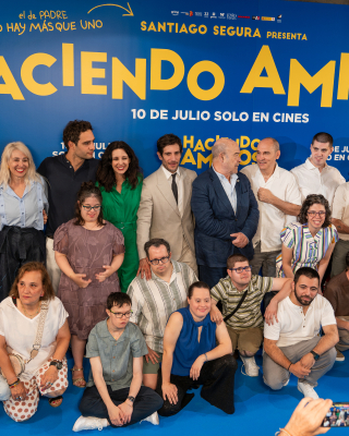 Premiere-de-Haciendo-amigos-28