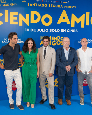 Premiere-de-Haciendo-amigos-30
