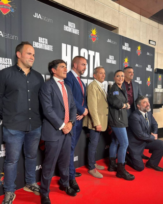 Premiere-de-Hasta-encontrarte-12