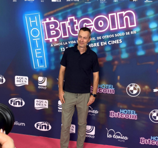 Premiere-de-Hotel-Bitcoin-53