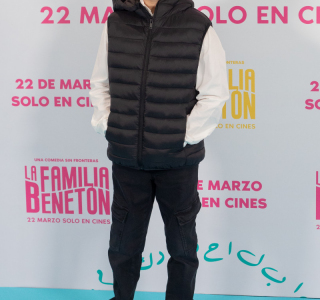 Premiere-de-La-Familia-Beneton-02