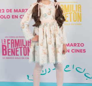 Premiere-de-La-Familia-Beneton-47