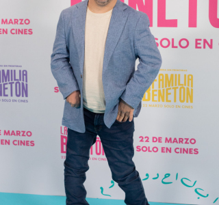 Premiere-de-La-Familia-Beneton-53