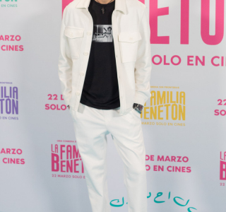 Premiere-de-La-Familia-Beneton-56